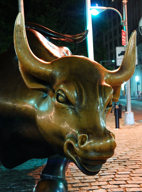 BTC surges as BlackRock’s IBIT trades $7.5M shares in first 10 minutes