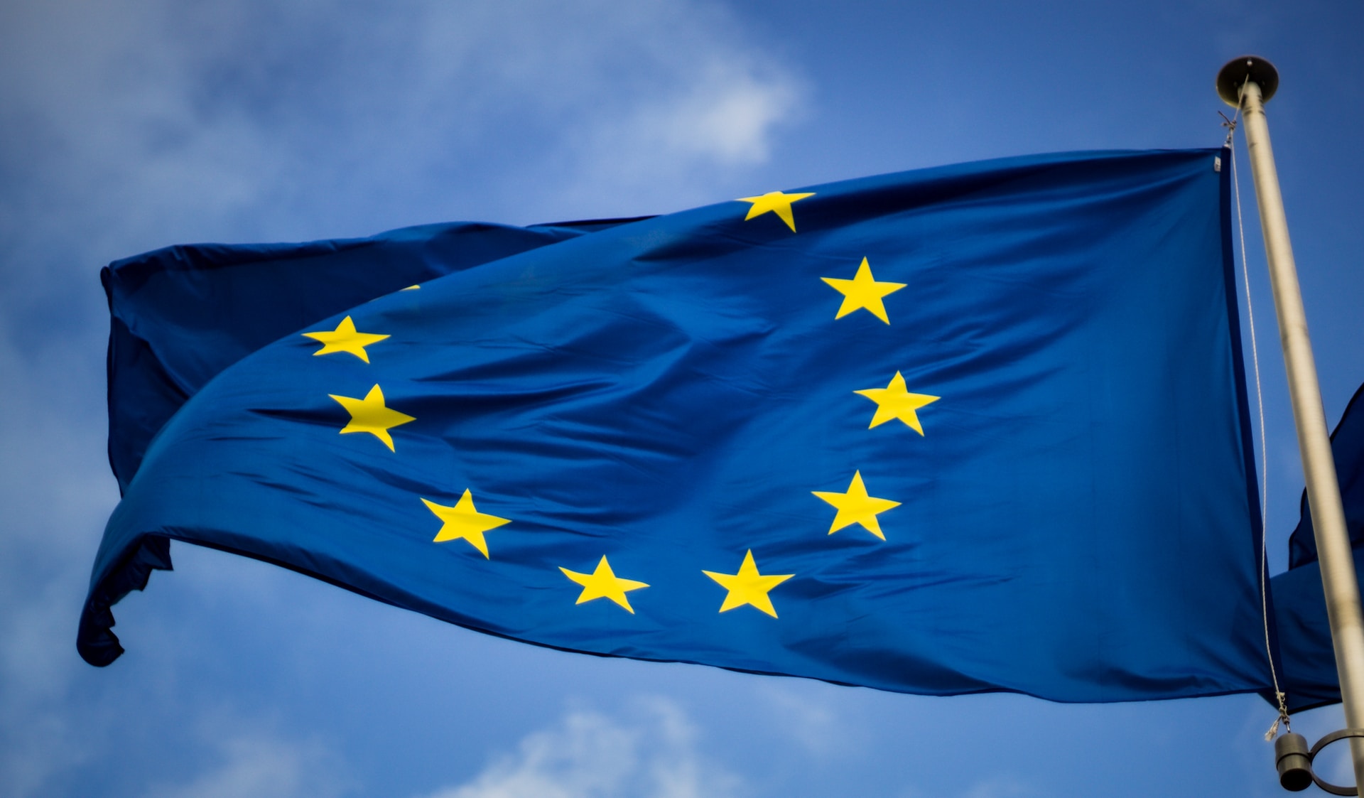 Crypto On Tightropes, EU Strikes Deal To Crackdown On Sector