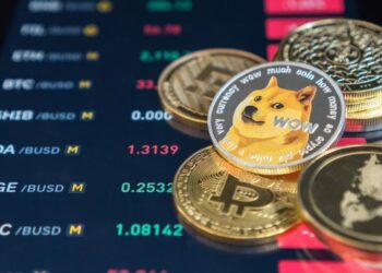 Dogecoin, XRP and Solana Slide as Bitcoin Price Falls Below $97K