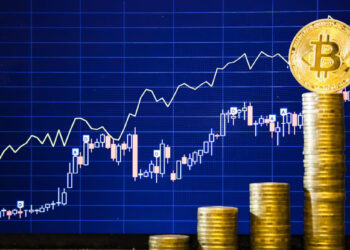 Price Analysis: Bitcoin Finds Support at the $93k Level