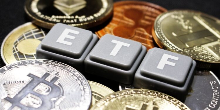 Analyst Predicts Trump Administration Will Make 2025 ‘The Year of Crypto ETFs’