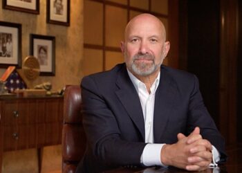 Bitcoin Bull Howard Lutnick Defends Tether in Senate Hearing—But Supports Stablecoin Audits