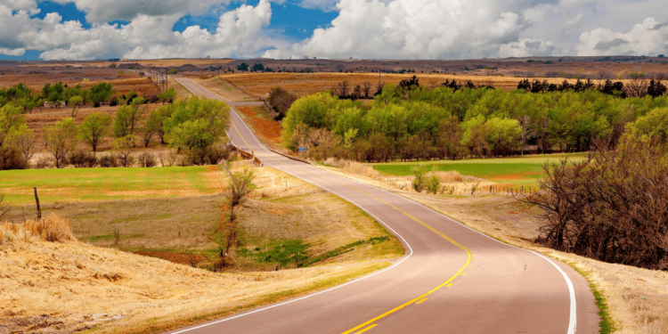Low-Cost Energy Meets High Hashrates: Bitfufu Eyes Major Oklahoma Mining Stake