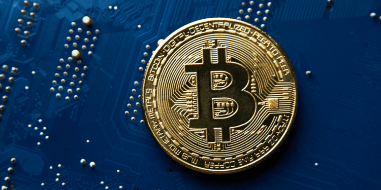 Bitcoin’s Hashrate Holds Steady Near Record Highs as Network Prepares for Difficulty Adjustment