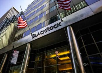 BlackRock scoops up more Strategy's shares, boosts stake to 5%