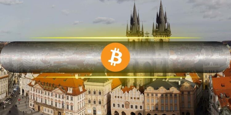 Prague Central Bank Wants Bitcoin, Lummis Freaks Out