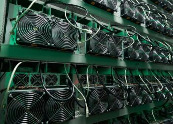 Russian Bitcoin Mining Ban Yielding Results in Siberia