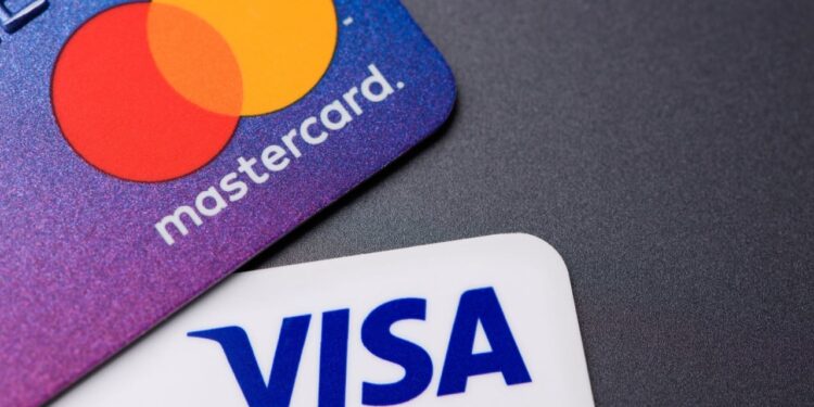 Visa and Mastercard Could Make a Comeback in Russia