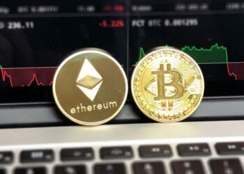 Bitcoin's price drop sparks speculation over DOJ’s possible sell-off