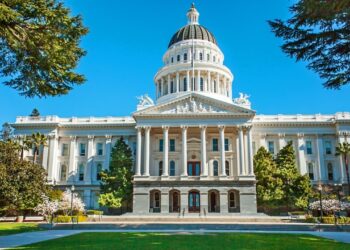 California Shuts Down 42 Crypto Scam Sites—$6.5M Stolen in Massive Fraud