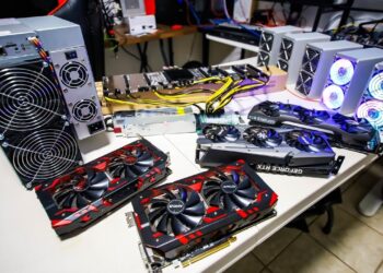 Invest into GPU or ASIC mining before the Ethereum Merge?