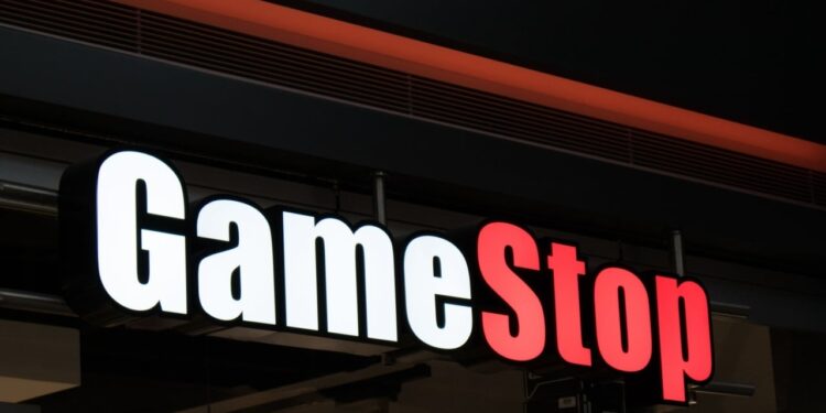 Michael Saylor’s Poll: Gamestop Needs $3B in Bitcoin for Credibility