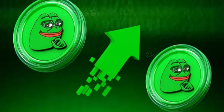 Experts Flash Buy Signal for PEPE as It Outperforms BTC and ETH