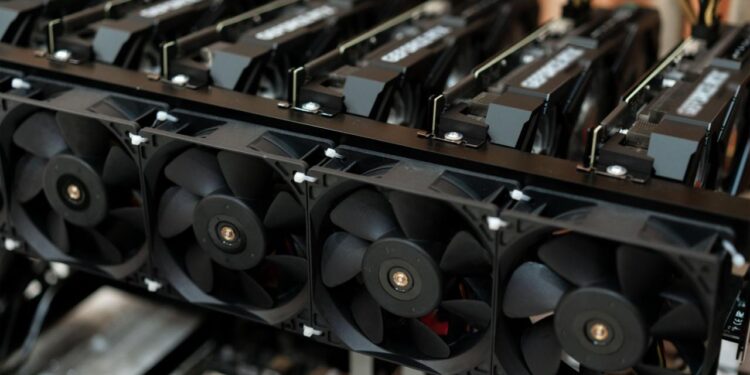 US Loosens Grip on Seized Bitcoin Mining Rigs, but Many Remain Confiscated