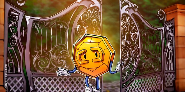 What are crypto payment gateways, and how do they work?