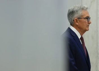 Fed may be forced into emergency rate cut before May meeting, JPMorgan executive suggests