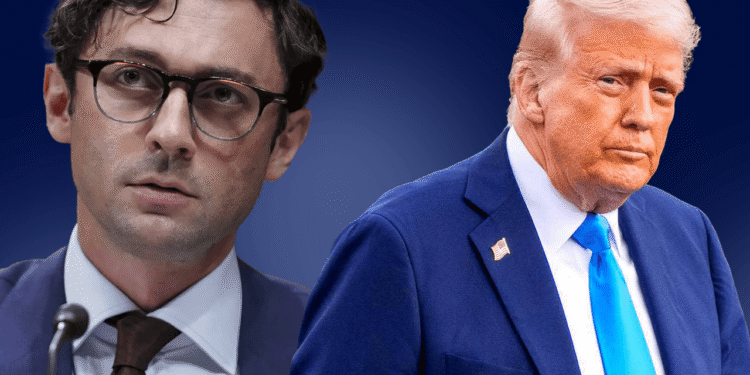 US Senator Labels Trump’s Meme Coin Gala an ‘Impeachable Offense’ at Town Hall