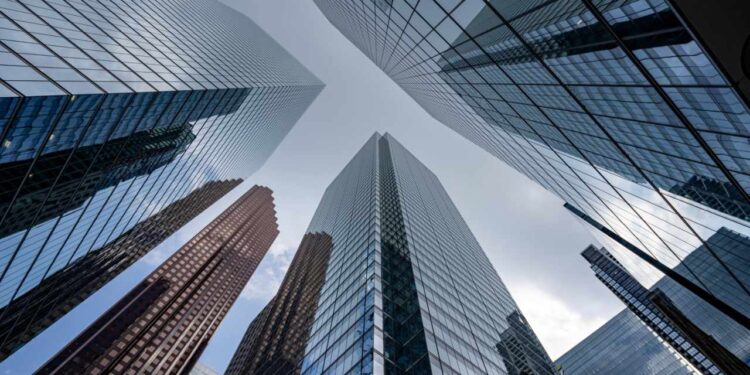 Bitwise Taps 100K Advisors to Push Active Crypto Strategies