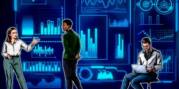 Altcoins Surge While Bitcoin Dominance Holds: Analyst