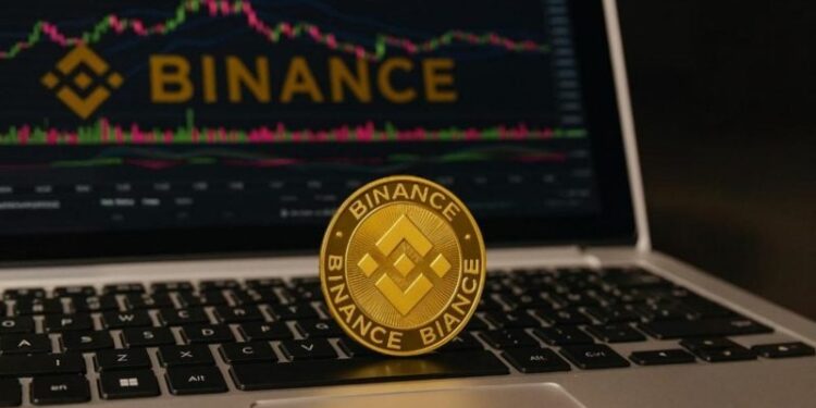BNB hits new all-time high above $800