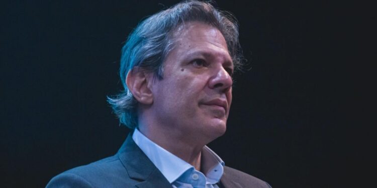 Brazil Denounces Dollar Weaponization, Upholds Right to Trade in National Currencies