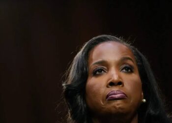 Trump Wants to Fire Fed Governor Lisa Cook