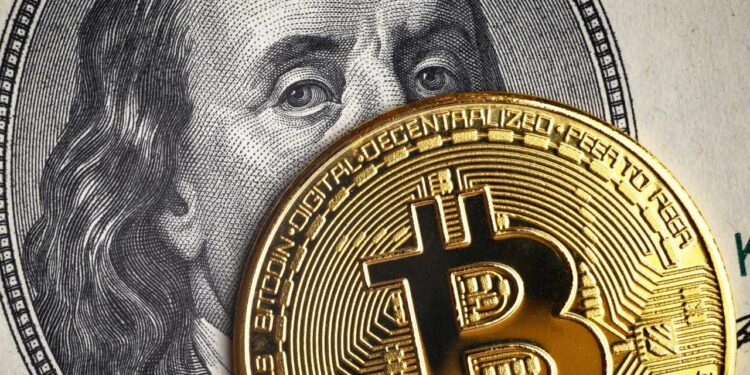 Ray Dalio Breaks Down US Dollar Decline as Crypto Strengthens Reserve Potential
