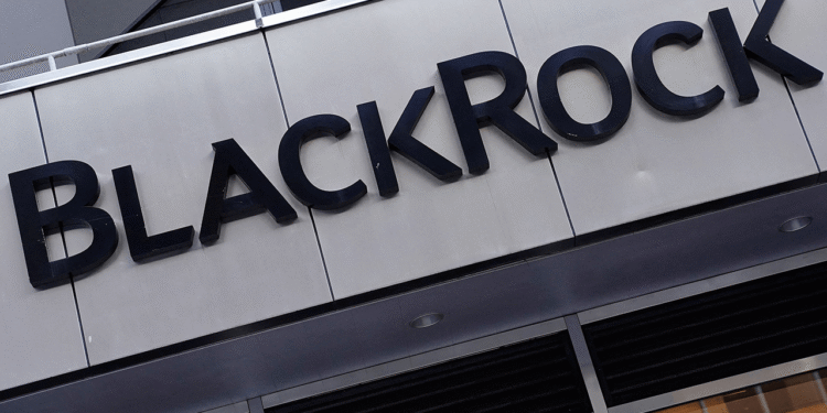 Report: World’s Largest Asset Manager Blackrock Mulls Turning ETFs Into Tokens