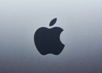 Apple stock reaches new all-time high