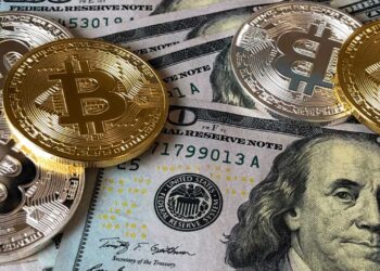 Bitcoin Could Drop More as Dollar Rebound Tightens Global Liquidity