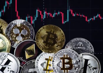 Bitcoin's October Slump Defies Historic Trend, Recovery Expected