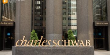 Charles Schwab Widens Regulated Crypto Exposure With Solana Futures Inside Brokerage Accounts