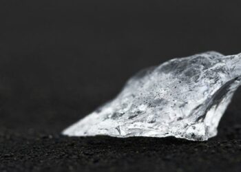 Silver edges higher ahead of Fed rate decision