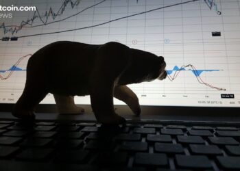 Bitcoin Slides to $66K Support as Relief Rally Loses Steam