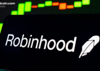 Robinhood Reports $4.47B Record Annual Revenue, but Q4 Profits Slide 34%