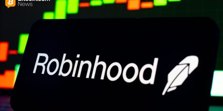 Robinhood Reports $4.47B Record Annual Revenue, but Q4 Profits Slide 34%
