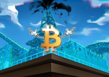 Bitcoin Shows Strength at $67K Amid Oil Surge and Inflation Fears