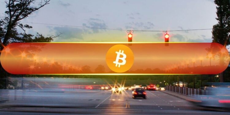 Months More Bitcoin Consolidation Expected as Long-term Holder Activity Decreases