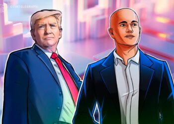 Trump Met Coinbase CEO before Slamming Banks over Crypto Bill: Report