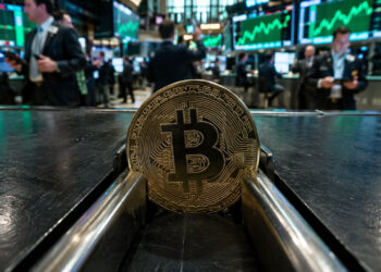 S&P 500's $6 trillion rally leaves Bitcoin behind