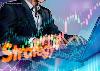 Saylor Hints at New BTC Buy, Strategy Eyes Semi-Monthly Dividends