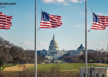 CLARITY Act Markup Raises Stakes in Stablecoin Banking Clash