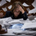 CLARITY Act faces 100+ amendments as bankers send 8,000 demand letters against stablecoin rewards