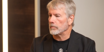 Saylor Says Strategy’s Bitcoin Credit Model Is Not A Ponzi Scheme