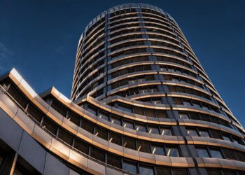 6 Senators Challenge 1,250% Bitcoin Capital Rule They Say Blocks Banks From Crypto