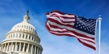 61 Crypto Leaders Urge Senate to Pass CLARITY Act With Developer Protections