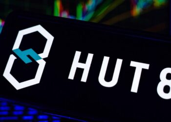 Hut 8 Prices $4.25B Notes to Build 352MW Texas AI Data Center