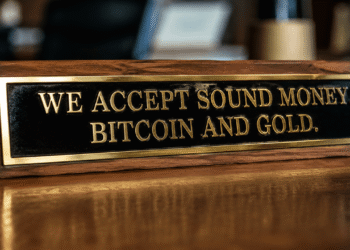 Two Gold Bugs Stand Firm on Gold's Rally, Lawrence Lepard Targets $1 Million Bitcoin