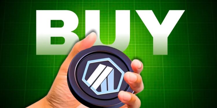 Arbitrum Price Nears Breakout After $1.37M Whale Accumulation
