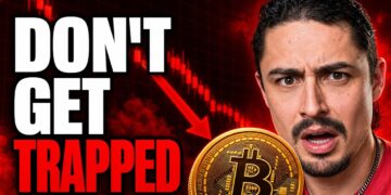 Bitcoin FAKE OUT? (AI Picks BEST Crypto Projects)